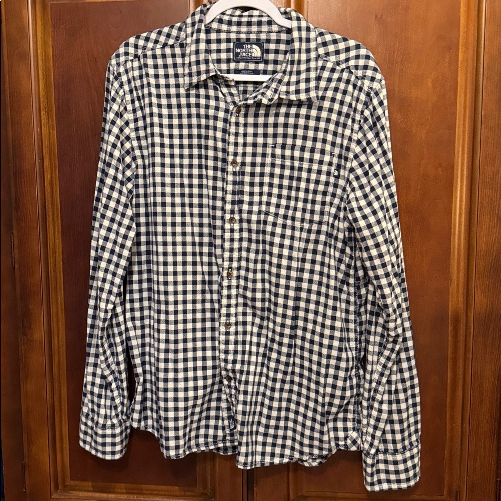 The North Face Men’s Navy Gingham Check Long Sleeve Button Up Shirt Large